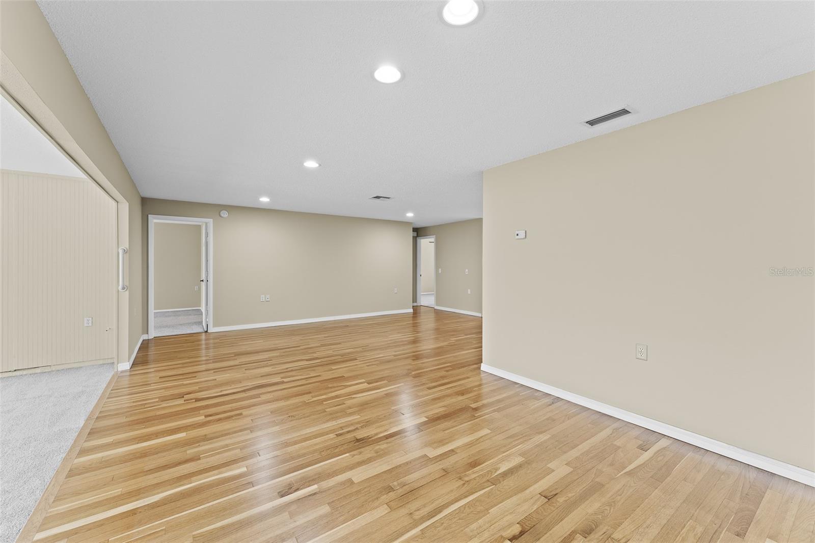 9015 WARWICK LN, NEW PORT RICHEY, FL, 34655