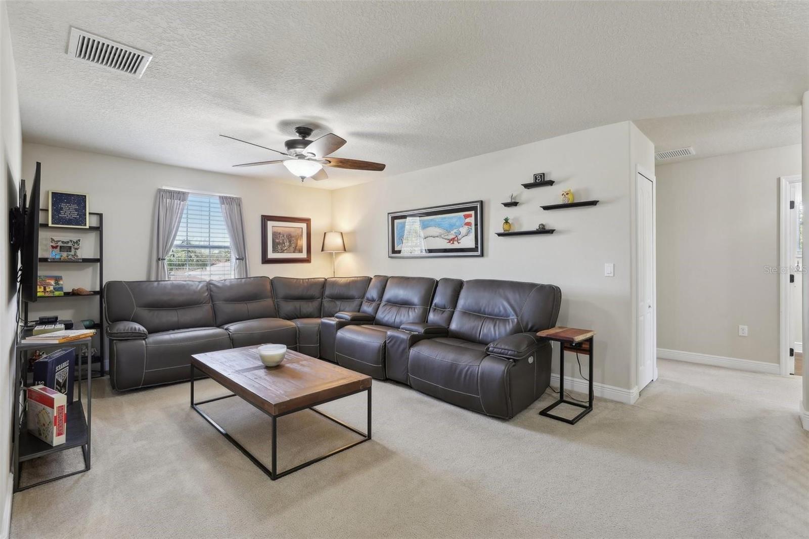5020 NEPTUNE CIR, OXFORD, FL, 34484