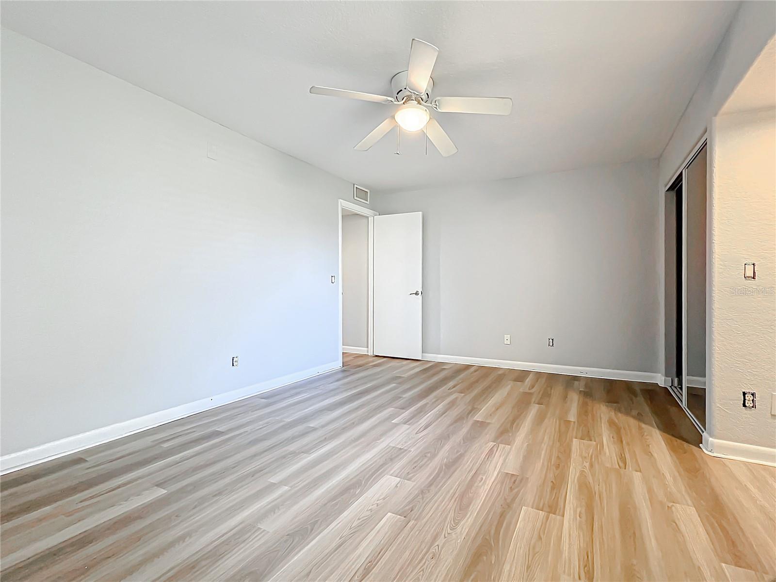 4946 25TH ST W #103, BRADENTON, FL, 34207