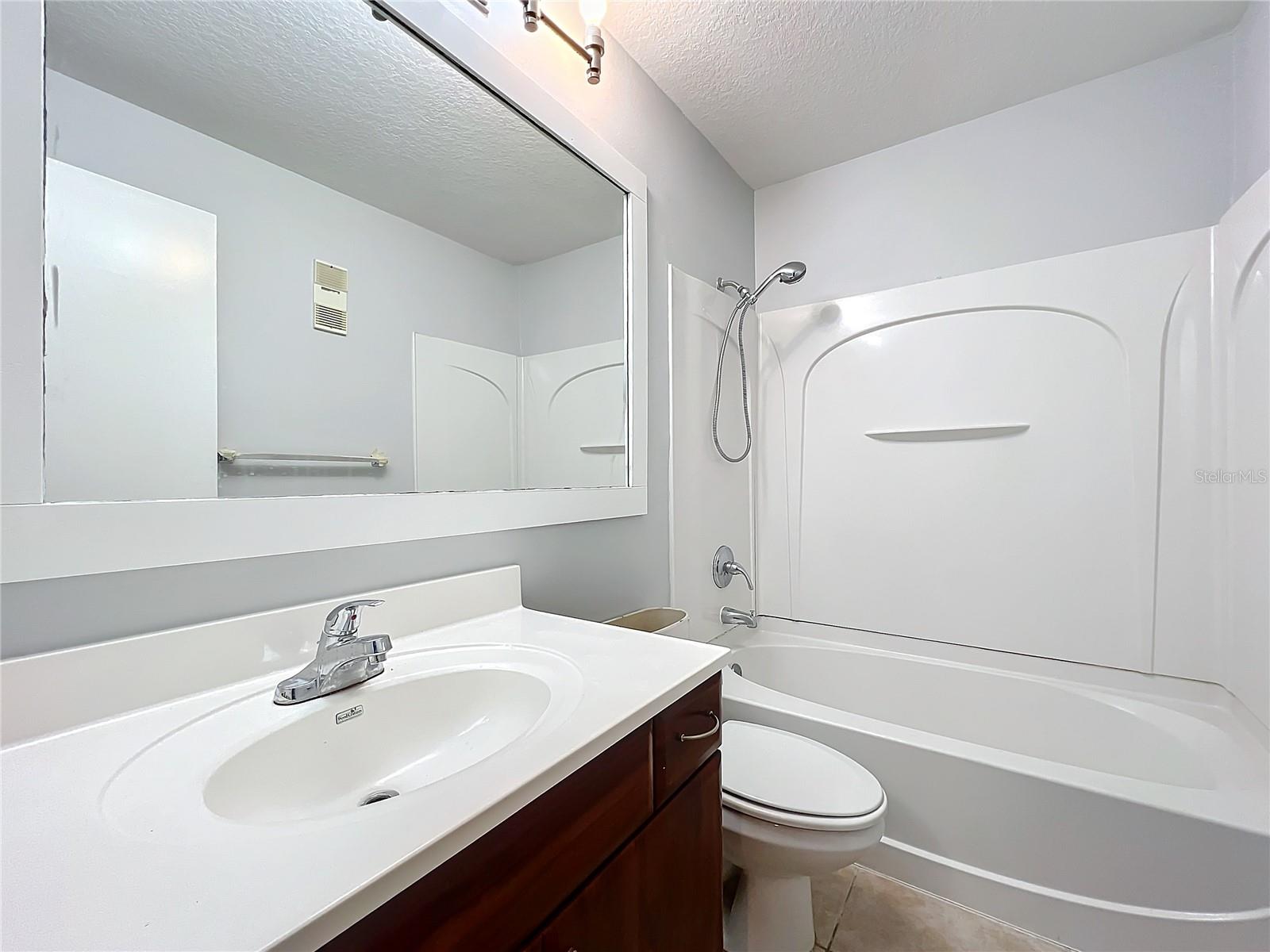 4946 25TH ST W #103, BRADENTON, FL, 34207