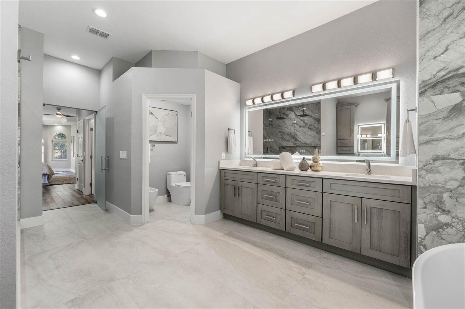 9120 S BAY DR, ORLANDO, FL, 32819