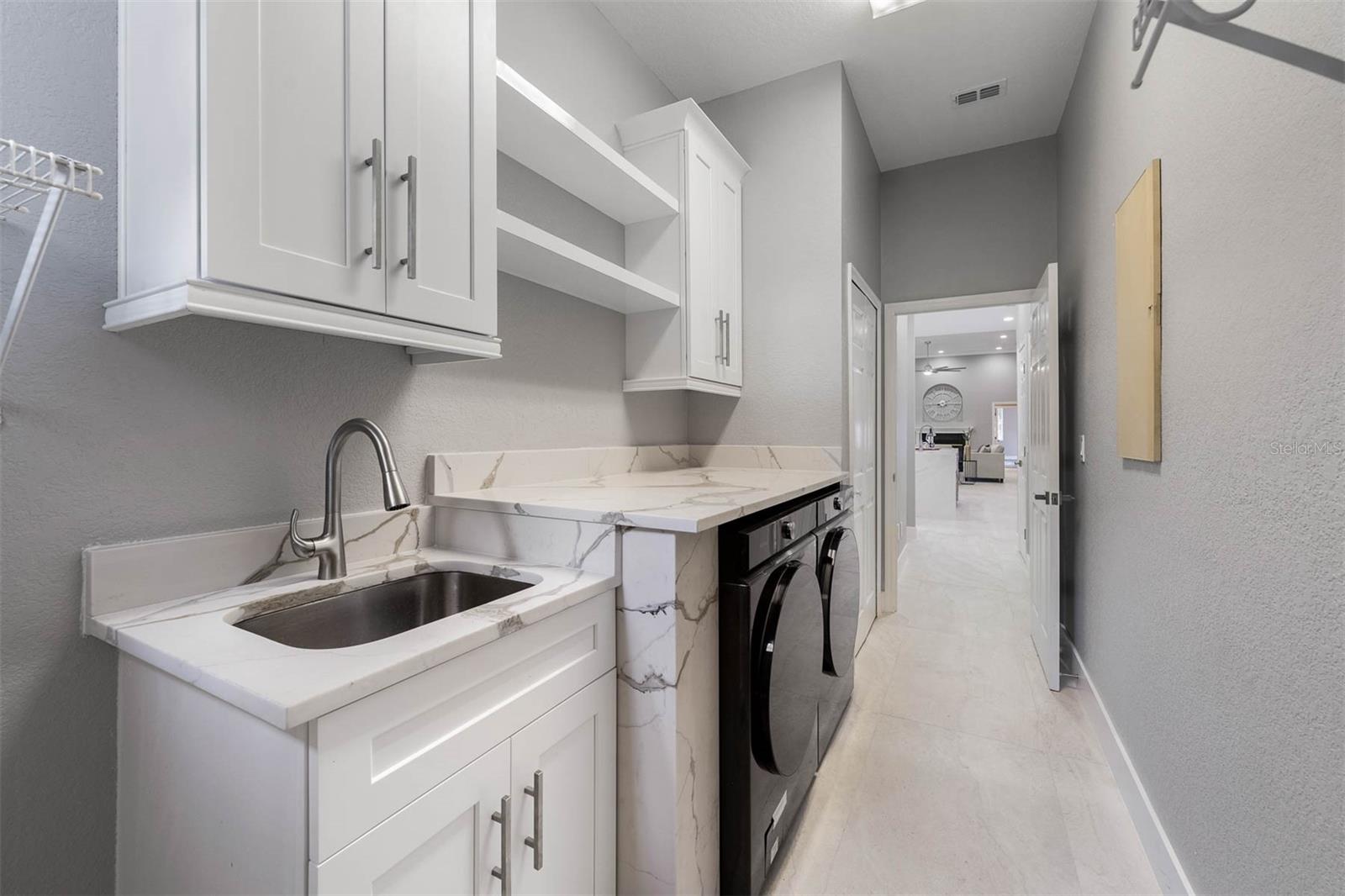 9120 S BAY DR, ORLANDO, FL, 32819