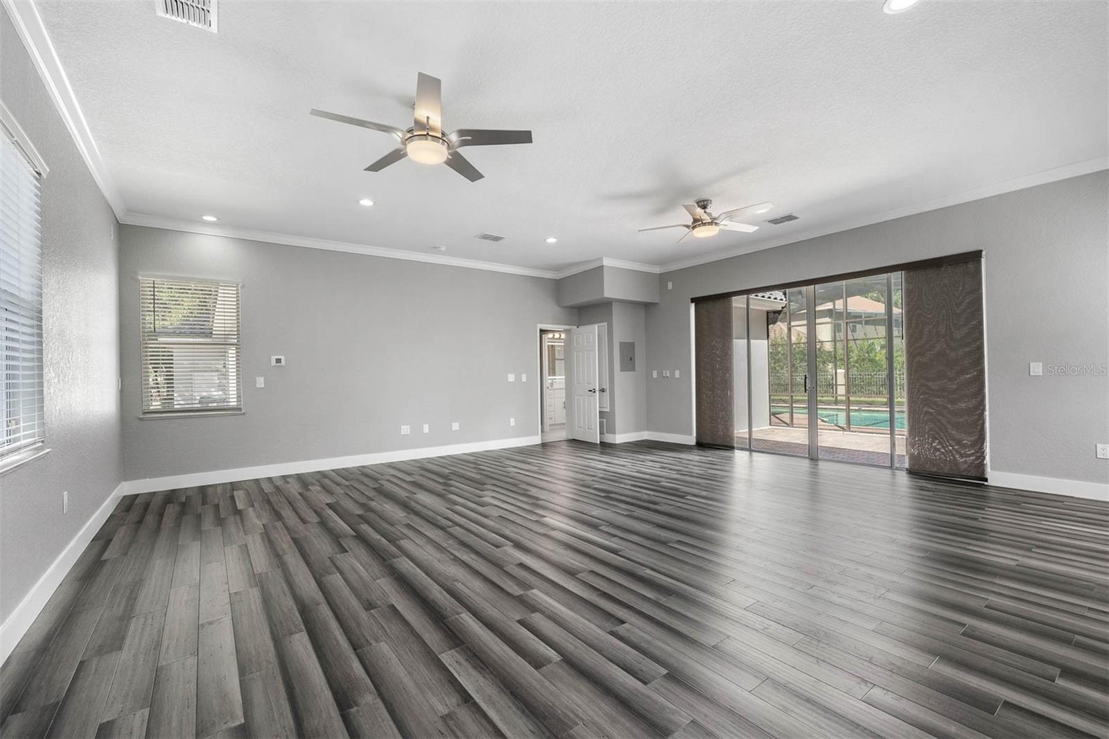 9120 S BAY DR, ORLANDO, FL, 32819