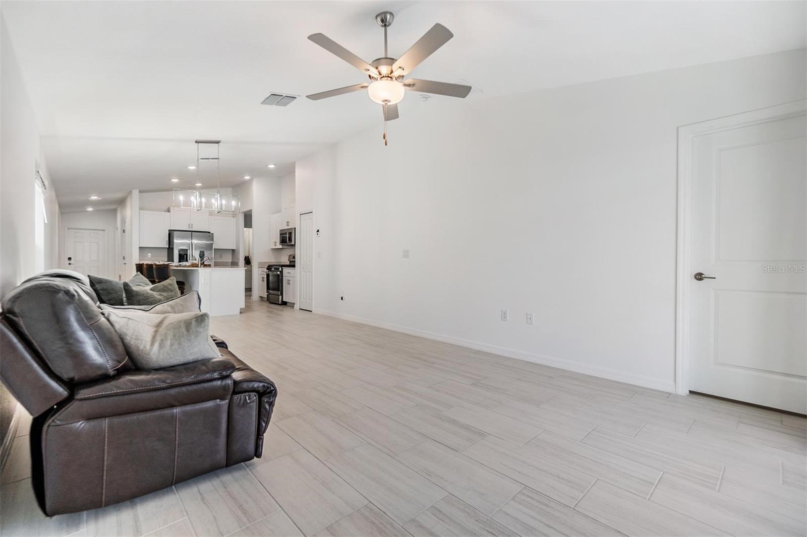 11099 FLOURISH DR, LAND O LAKES, FL, 34637