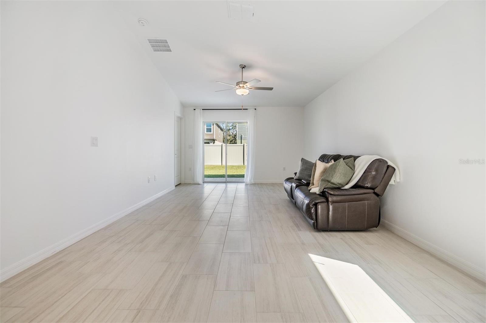 11099 FLOURISH DR, LAND O LAKES, FL, 34637