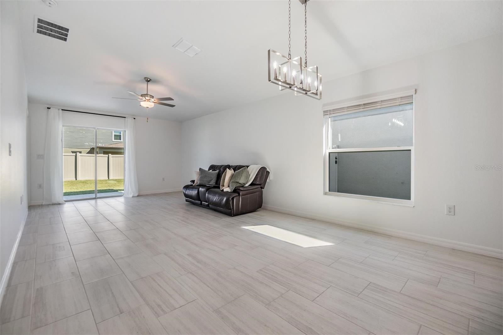 11099 FLOURISH DR, LAND O LAKES, FL, 34637