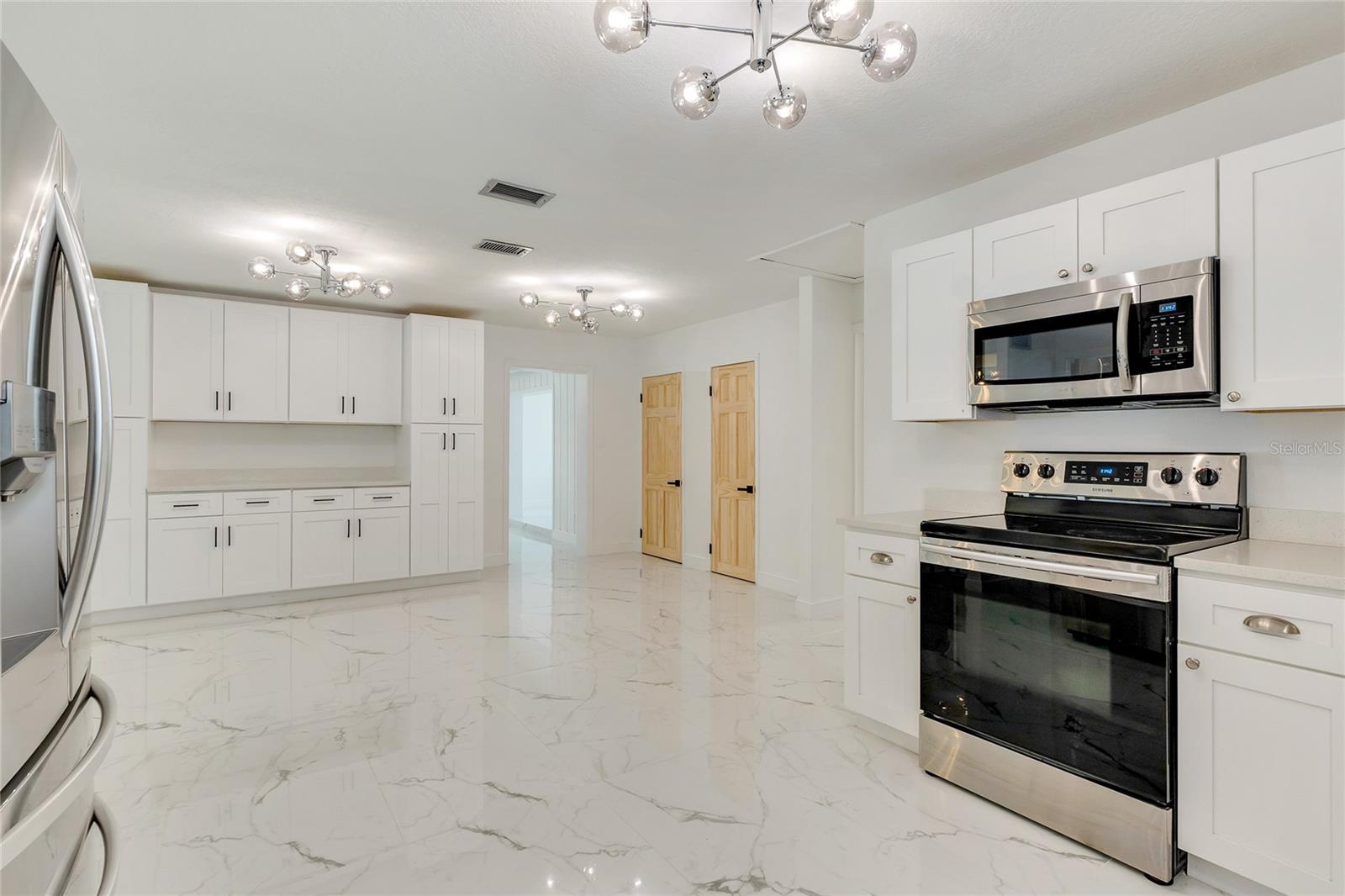 5274 PINTO WAY, ORLANDO, FL, 32810