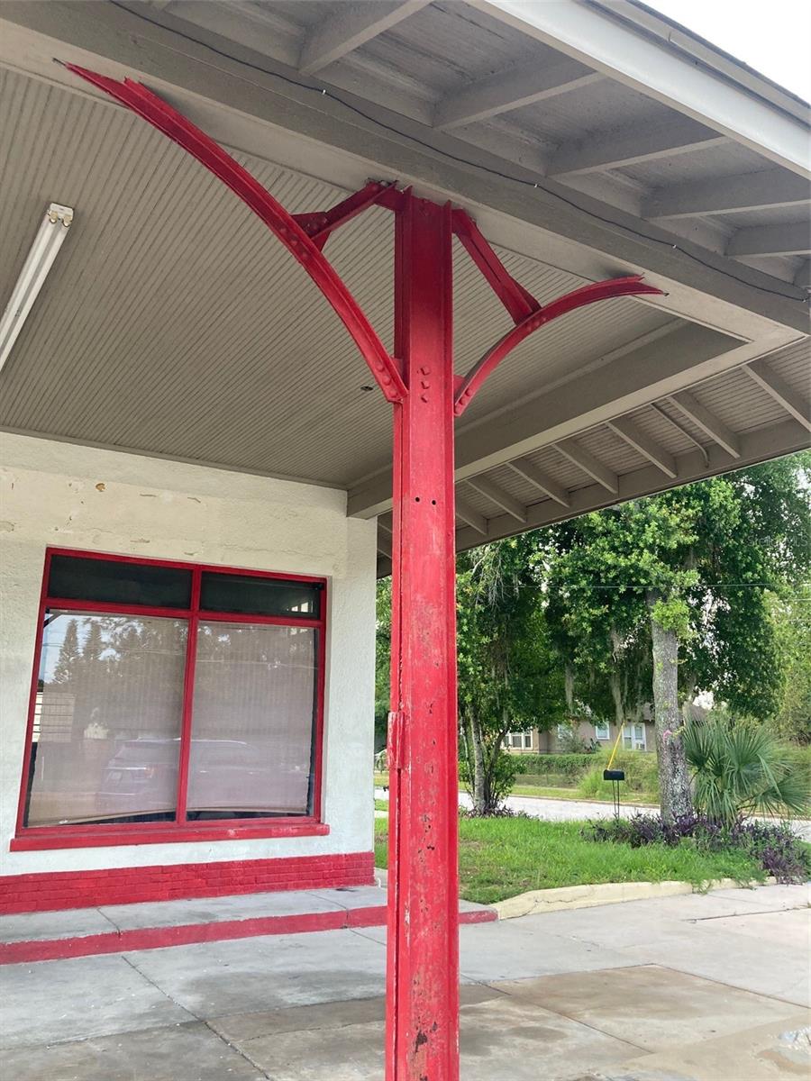 1015 S GROVE ST, EUSTIS, FL, 32726