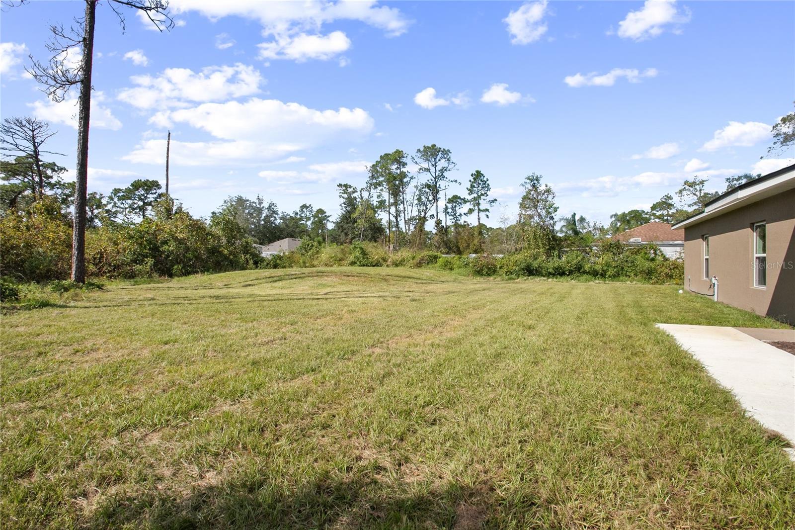 2126 7TH AVE, DELAND, FL, 32724
