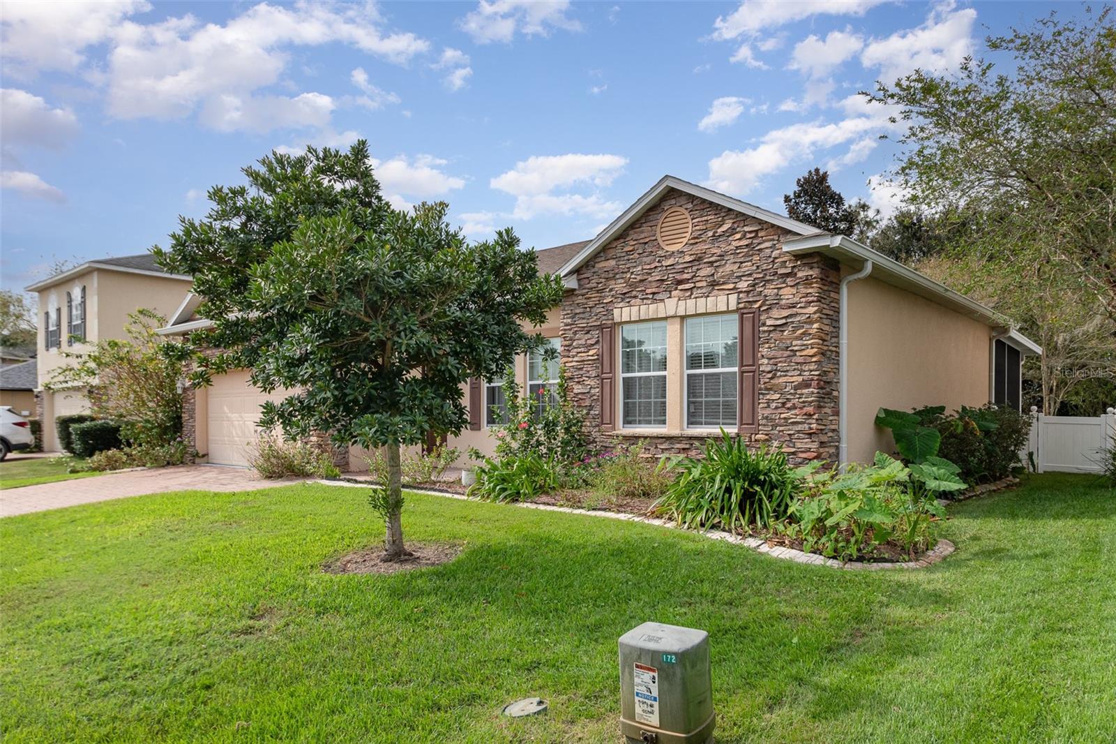 203 W FIESTA KEY LOOP, DELAND, FL, 32720