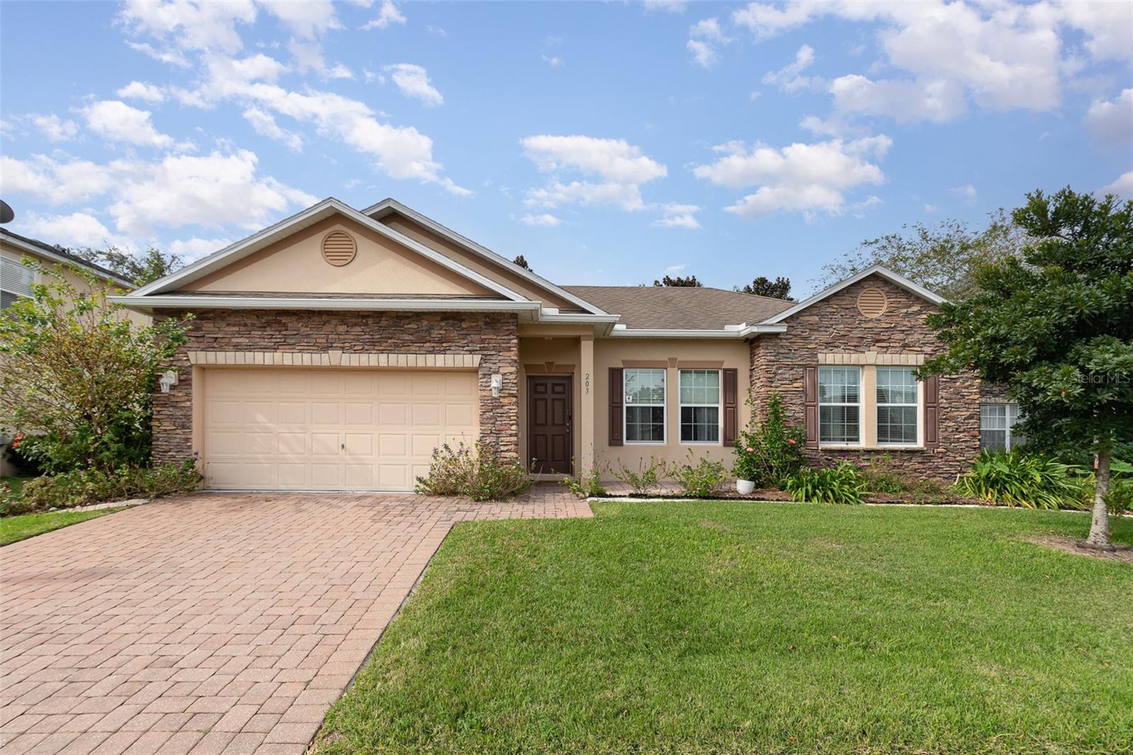 203 W FIESTA KEY LOOP, DELAND, FL, 32720