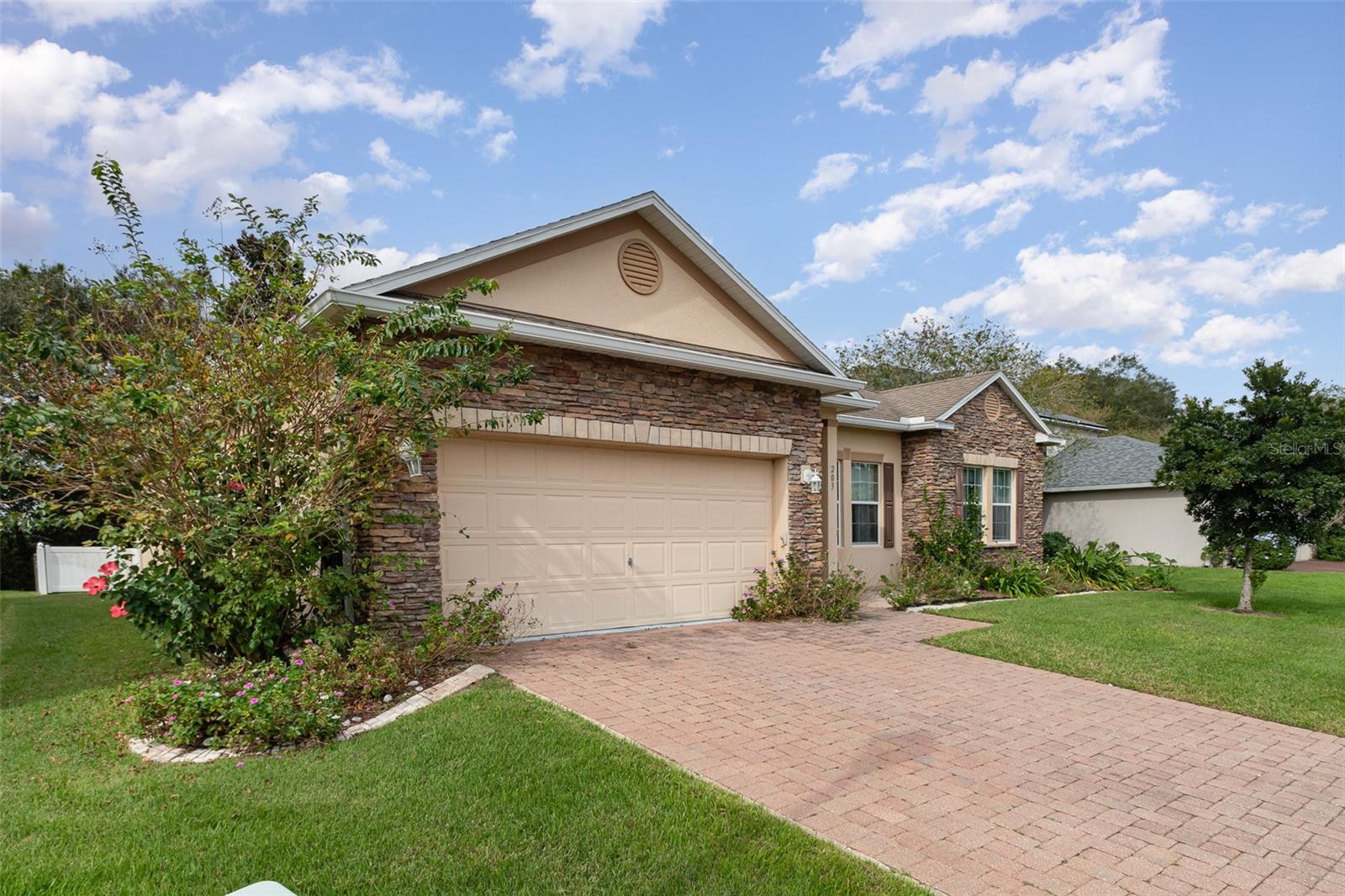 203 W FIESTA KEY LOOP, DELAND, FL, 32720