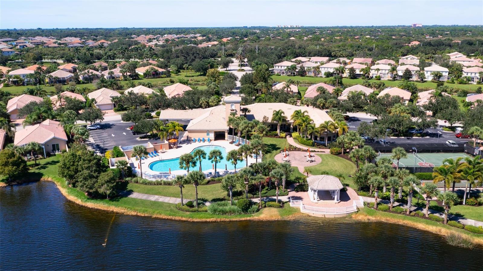 5814 BENEVENTO DR, SARASOTA, FL, 34238