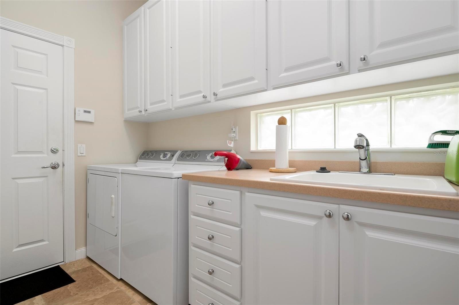 5814 BENEVENTO DR, SARASOTA, FL, 34238