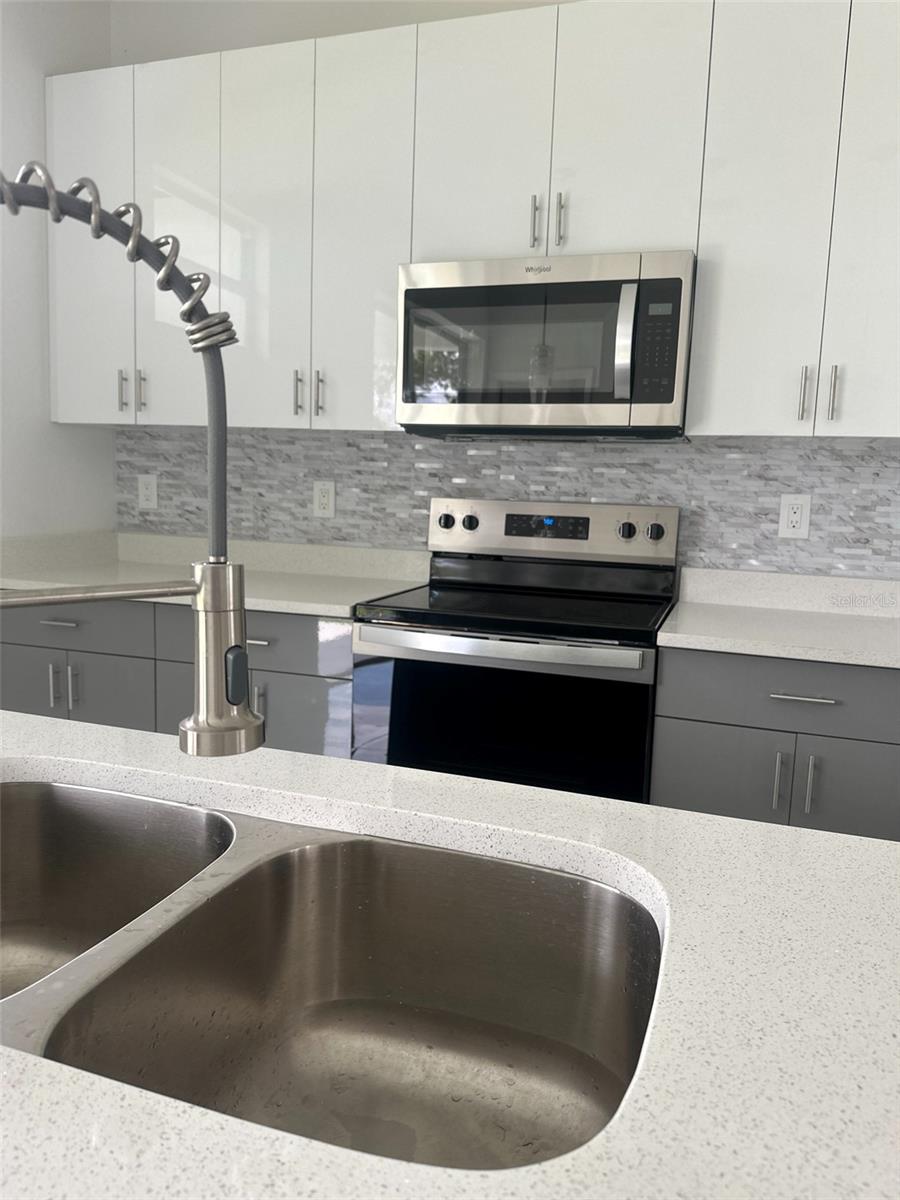 406 GENOA AVE S, LEHIGH ACRES, FL, 33974