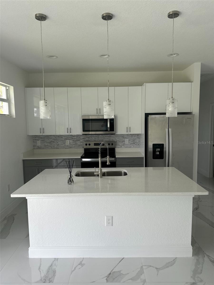 406 GENOA AVE S, LEHIGH ACRES, FL, 33974