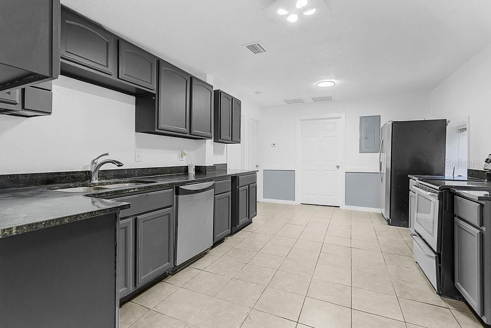 1725 N 6TH ST, ORLANDO, FL, 32820