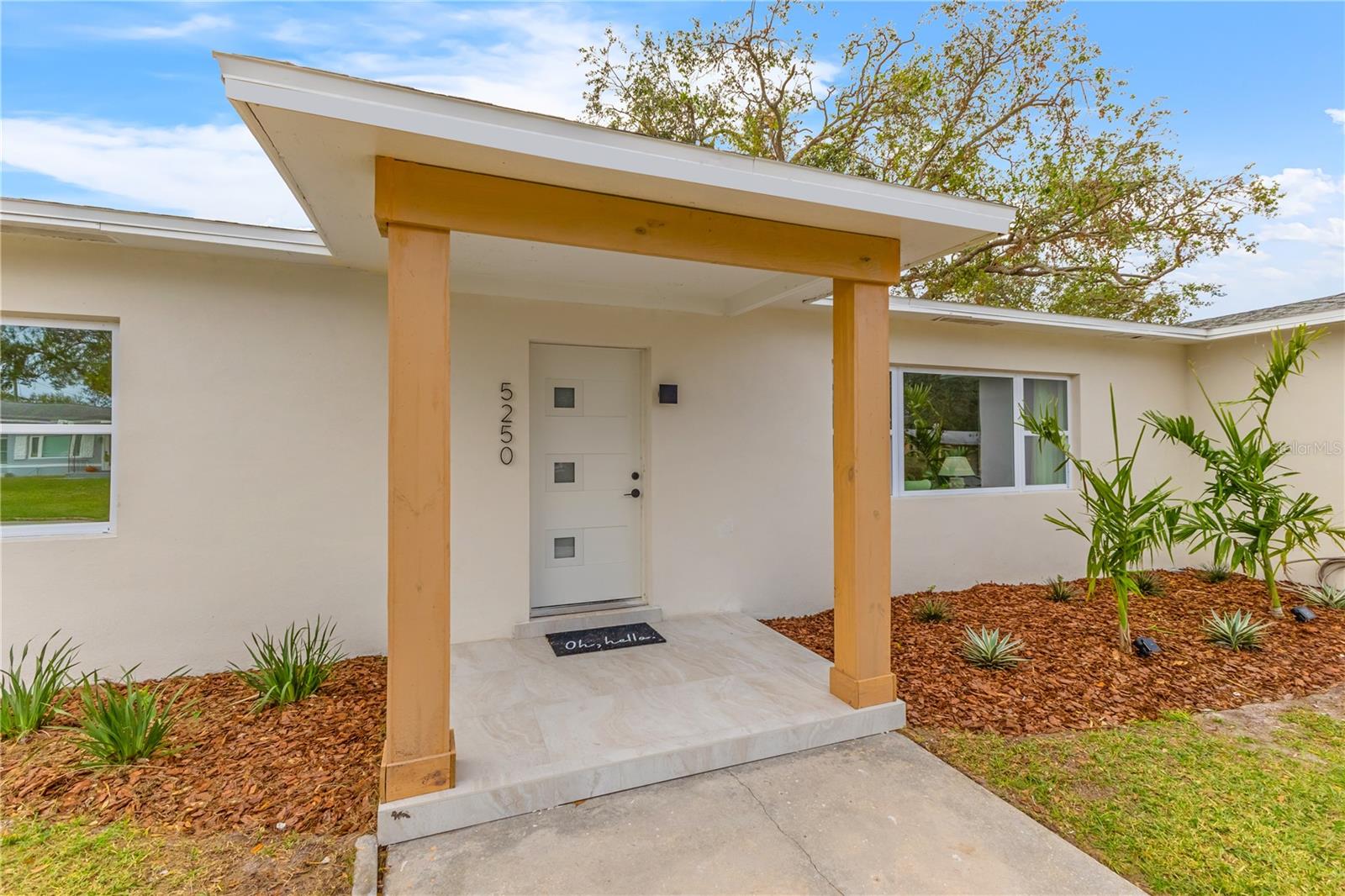 5250 24TH TER N, ST PETERSBURG, FL, 33710