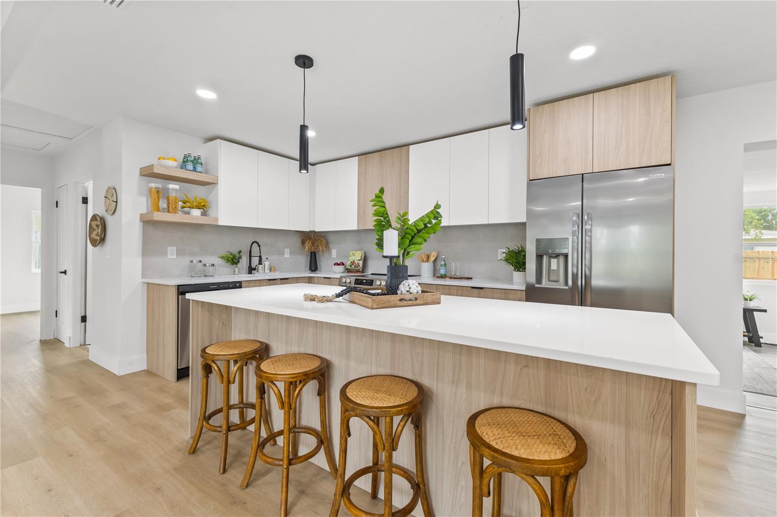 5250 24TH TER N, ST PETERSBURG, FL, 33710
