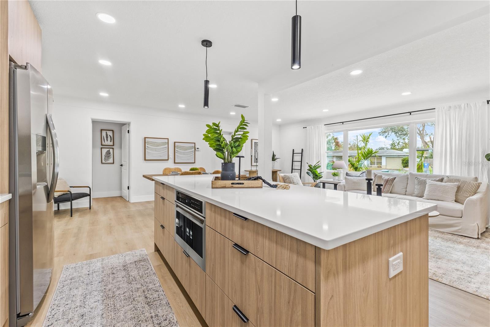 5250 24TH TER N, ST PETERSBURG, FL, 33710