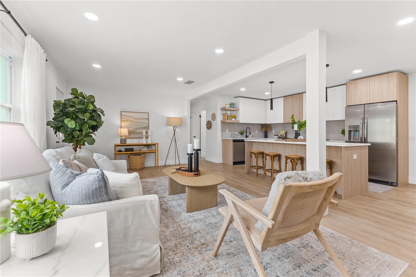 5250 24TH TER N, ST PETERSBURG, FL, 33710