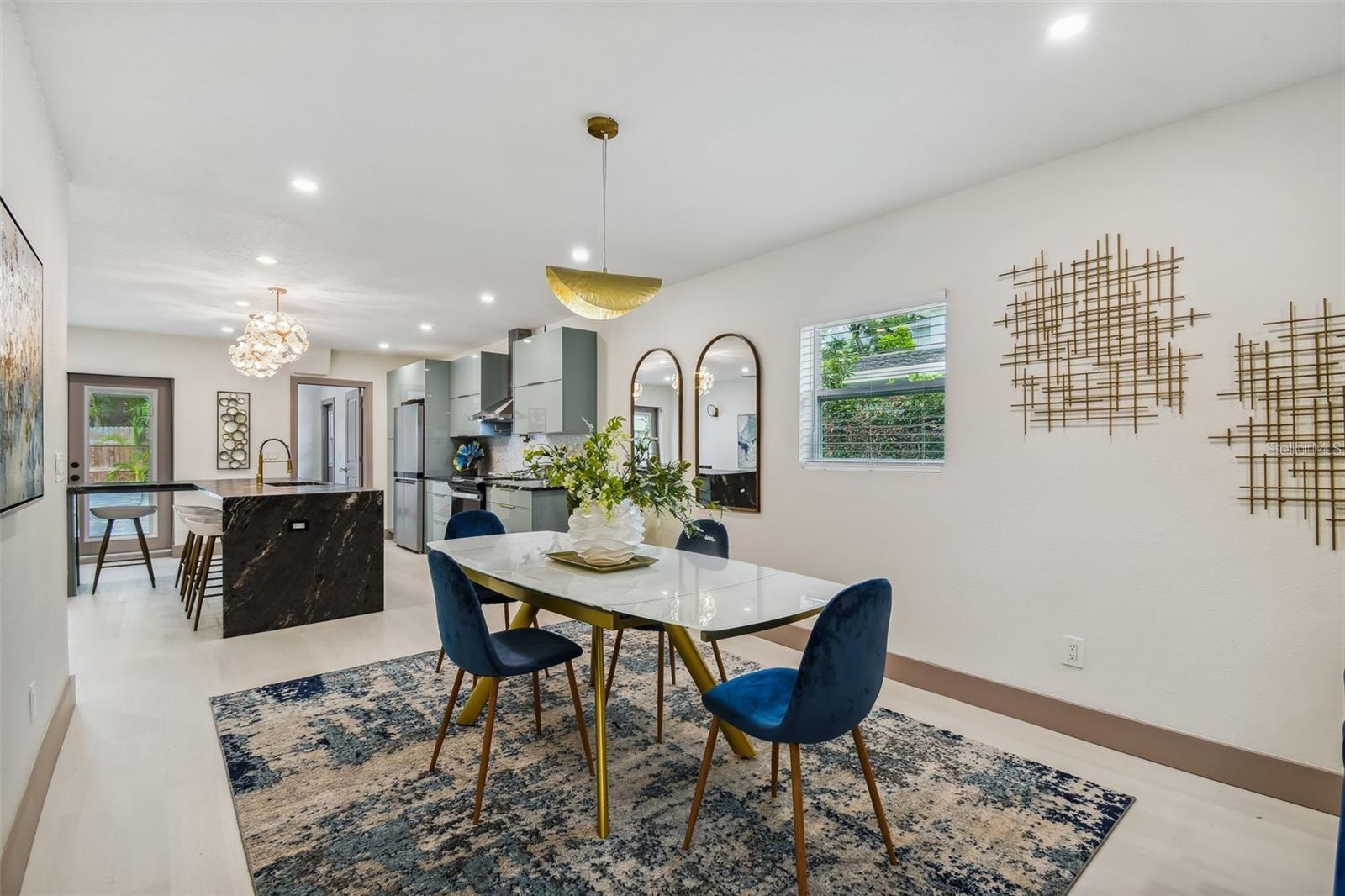 509 E DAVIS BLVD, TAMPA, FL, 33606