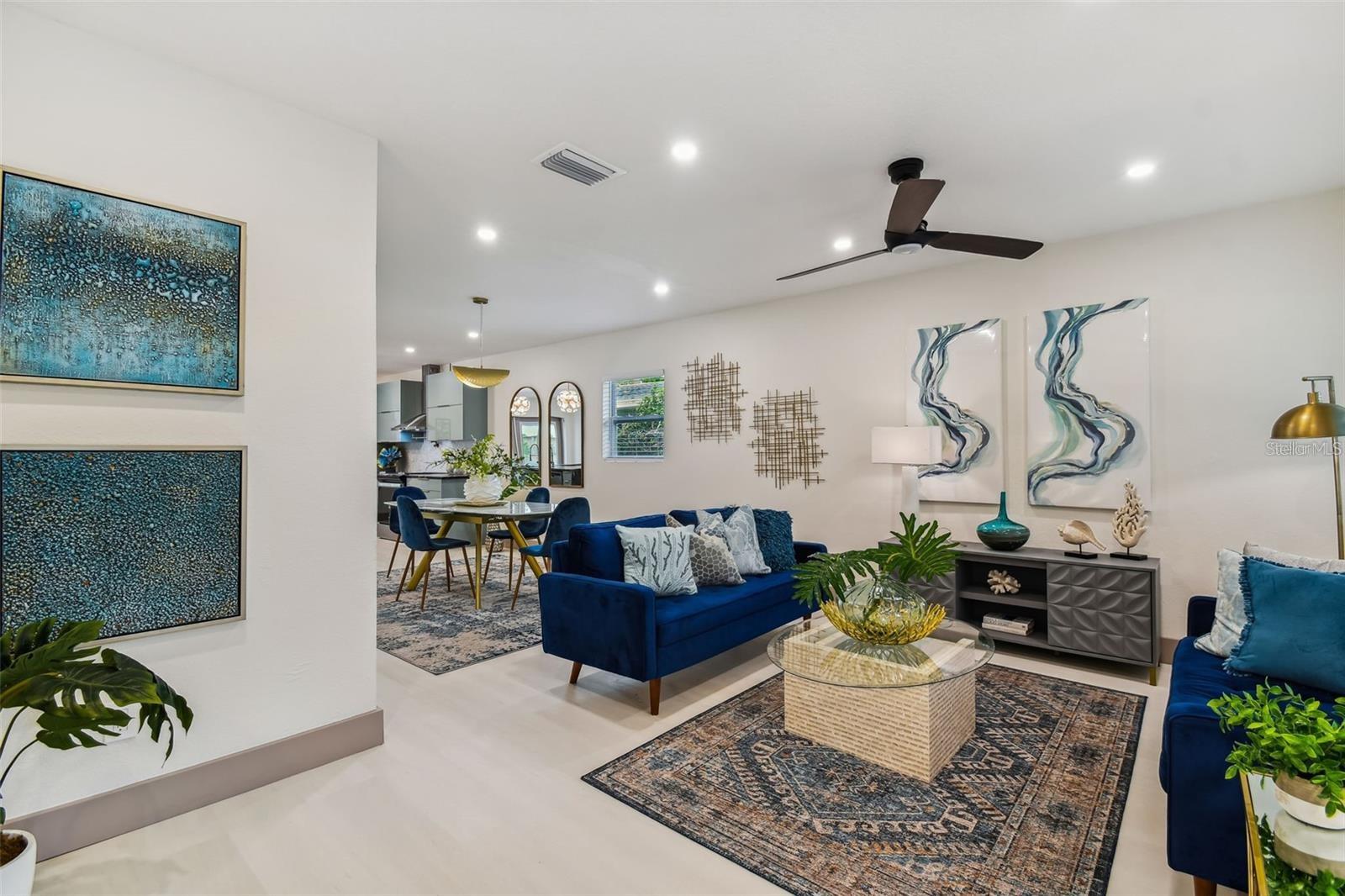 509 E DAVIS BLVD, TAMPA, FL, 33606