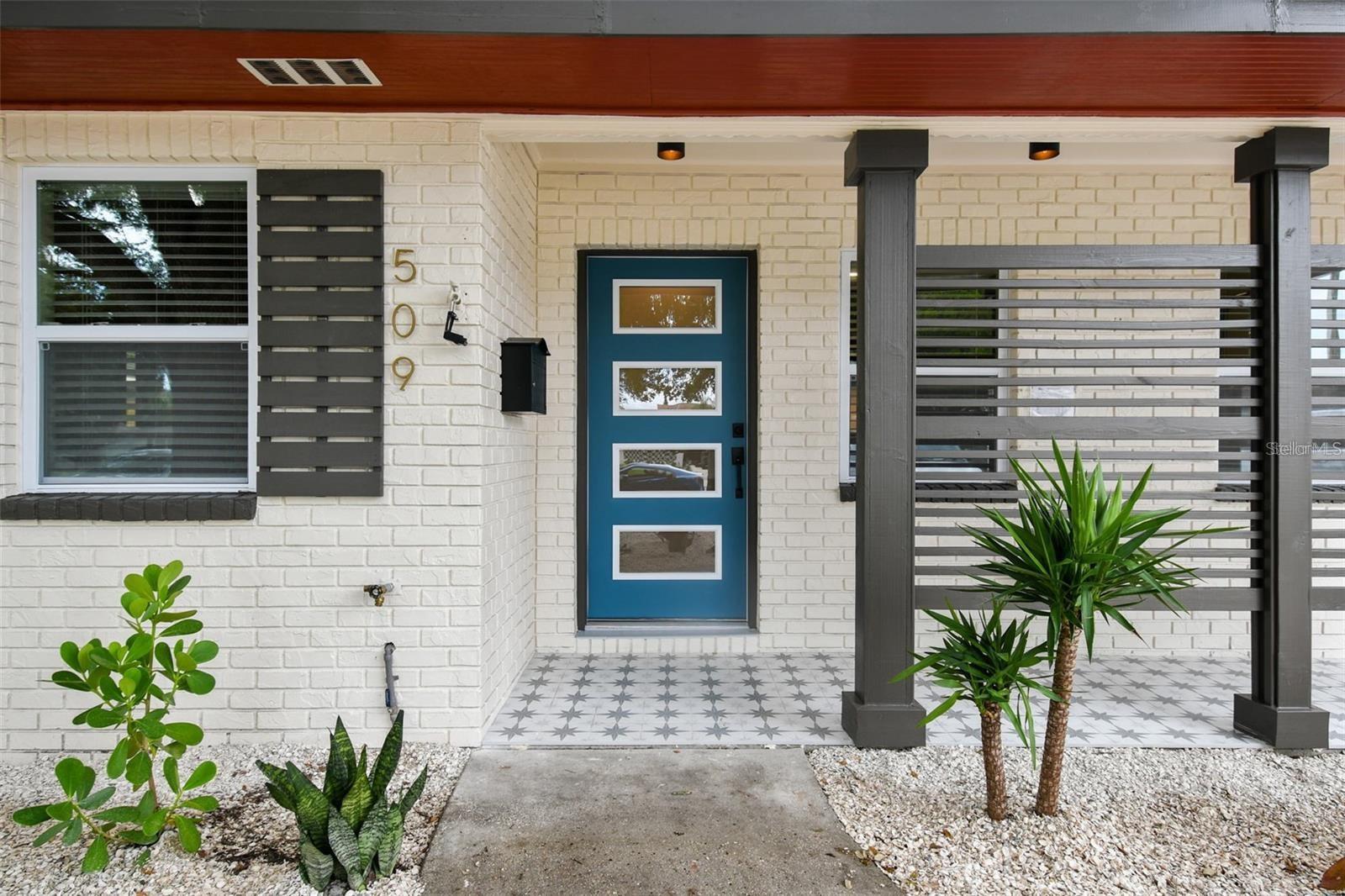 509 E DAVIS BLVD, TAMPA, FL, 33606