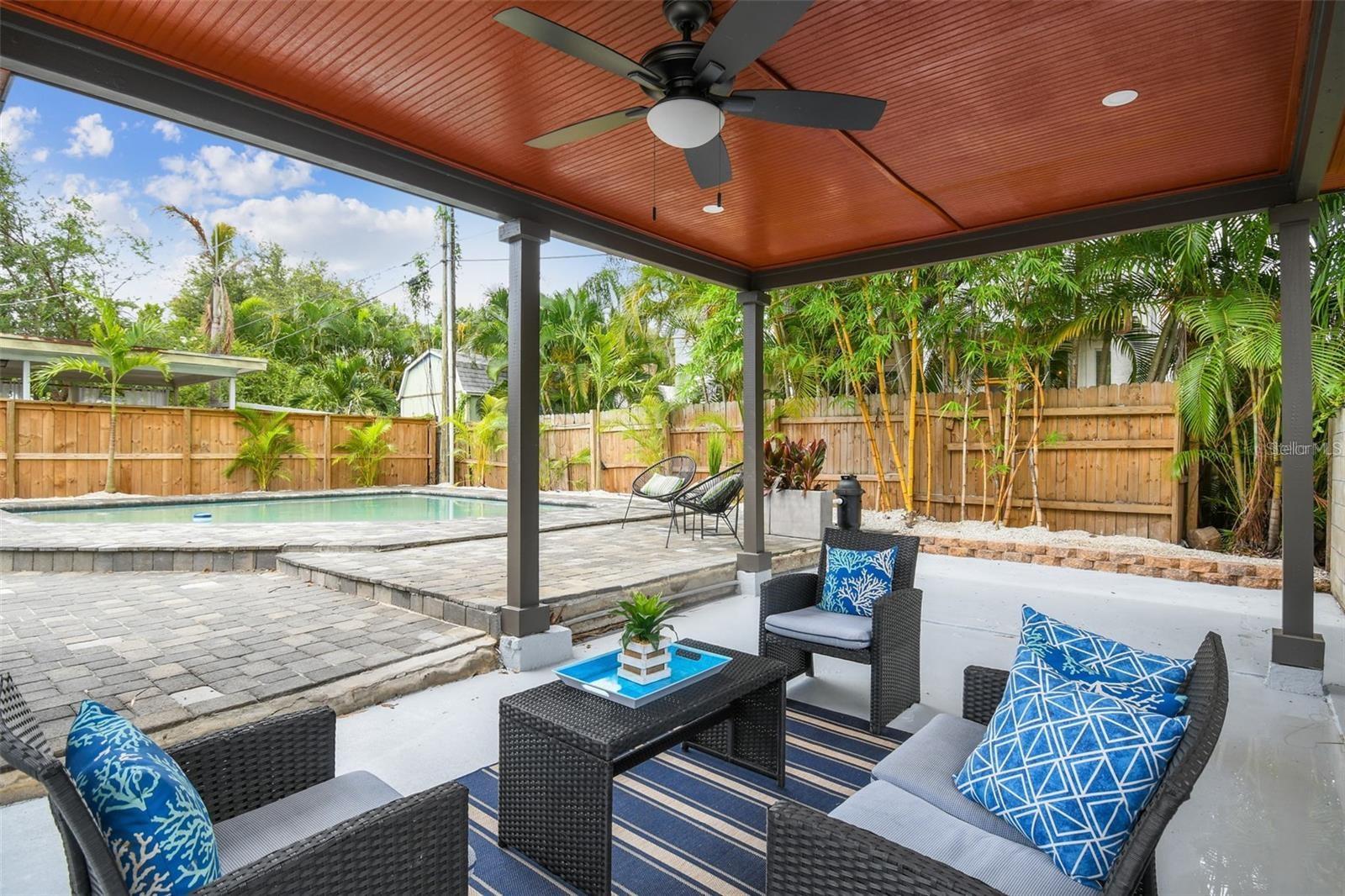 509 E DAVIS BLVD, TAMPA, FL, 33606