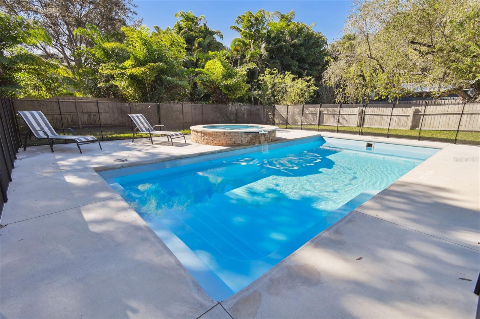313 CRYSTAL BEACH AVE, CRYSTAL BEACH, FL, 34681