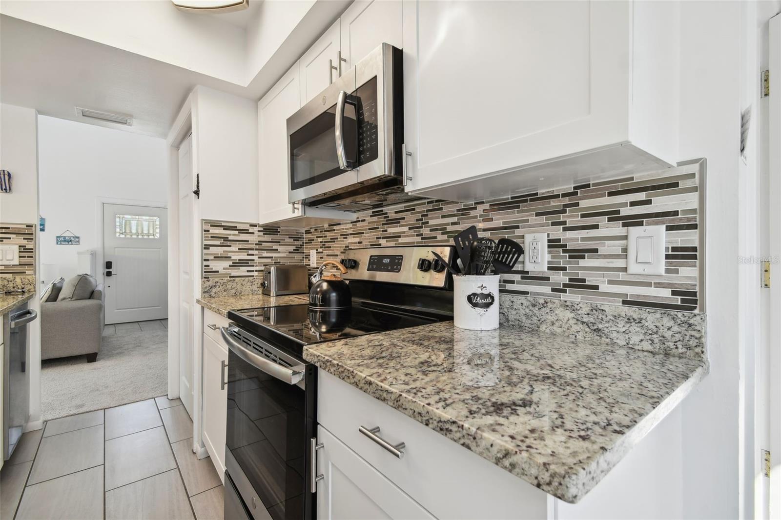 313 CRYSTAL BEACH AVE, CRYSTAL BEACH, FL, 34681
