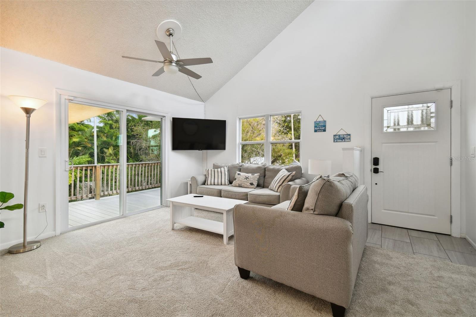 313 CRYSTAL BEACH AVE, CRYSTAL BEACH, FL, 34681