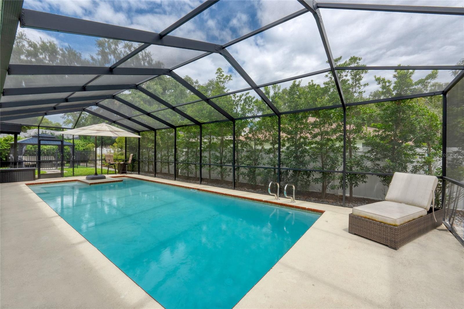 2007 MAGDALENE MANOR DR, TAMPA, FL, 33613