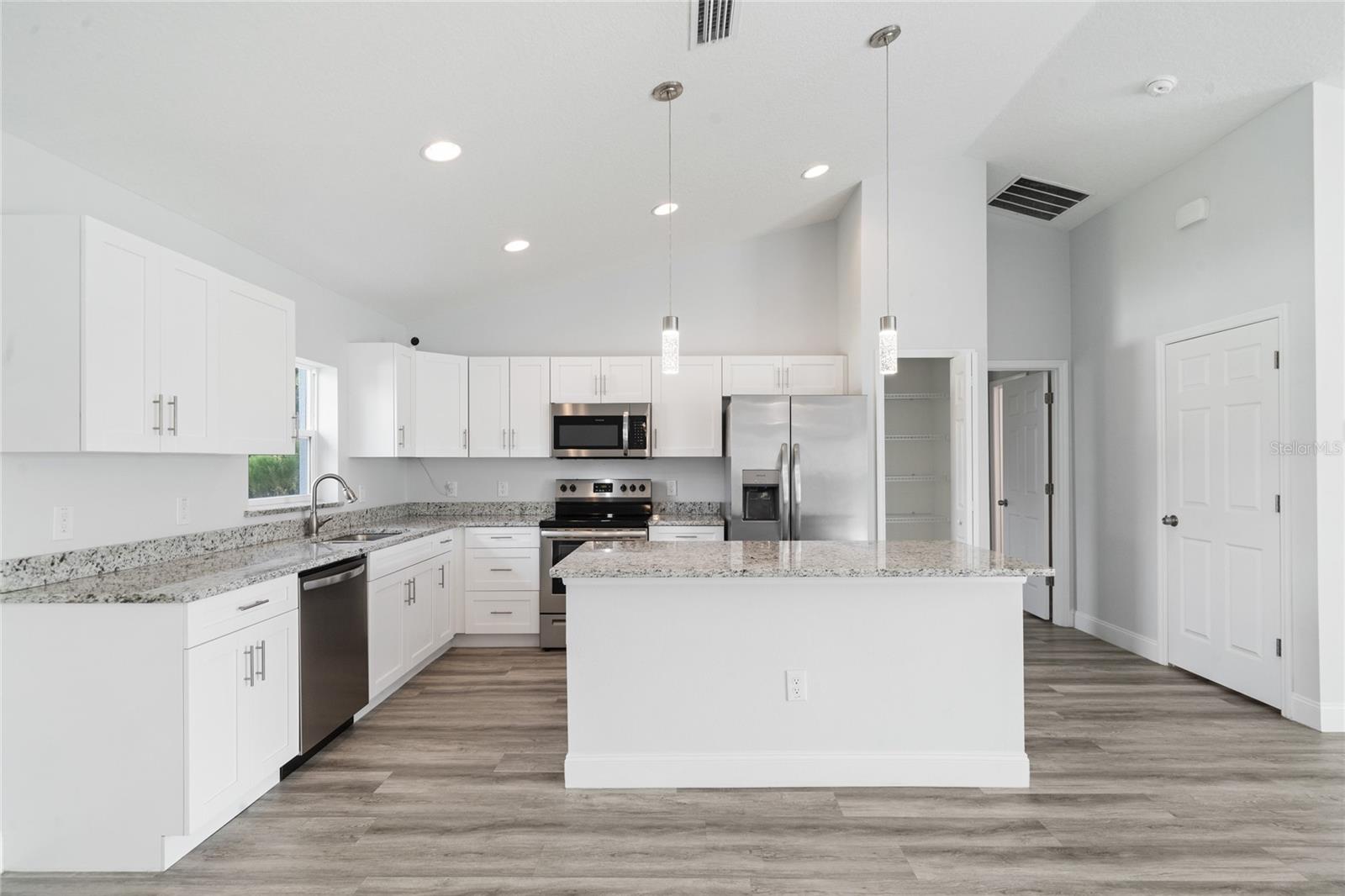 4695 SW 158TH STREET RD, OCALA, FL, 34473