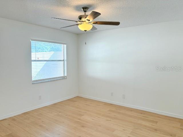 959 AVALON AVE, THE VILLAGES, FL, 32159