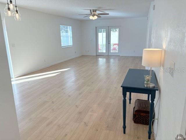 959 AVALON AVE, THE VILLAGES, FL, 32159