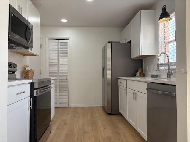 959 AVALON AVE, THE VILLAGES, FL, 32159