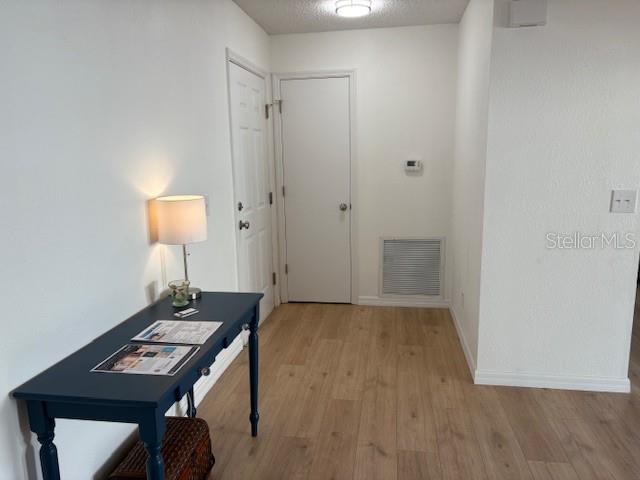 959 AVALON AVE, THE VILLAGES, FL, 32159