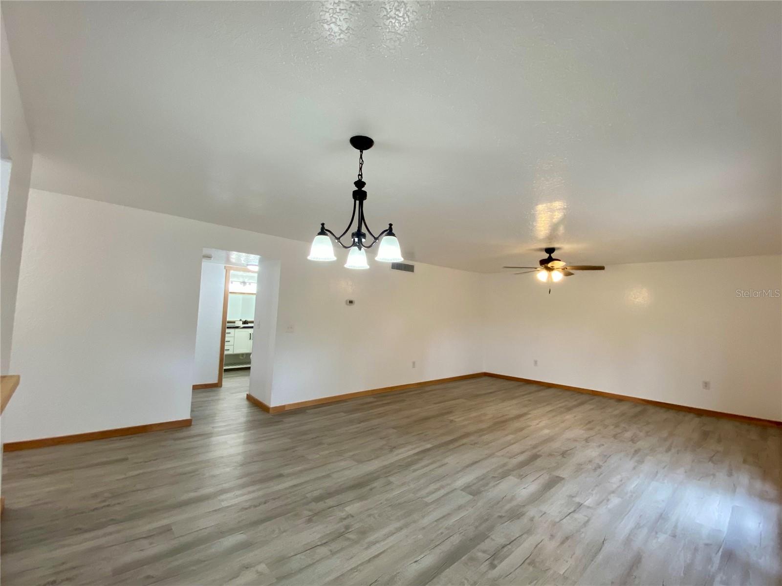 1951 TOUCAN WAY #210, SARASOTA, FL, 34232