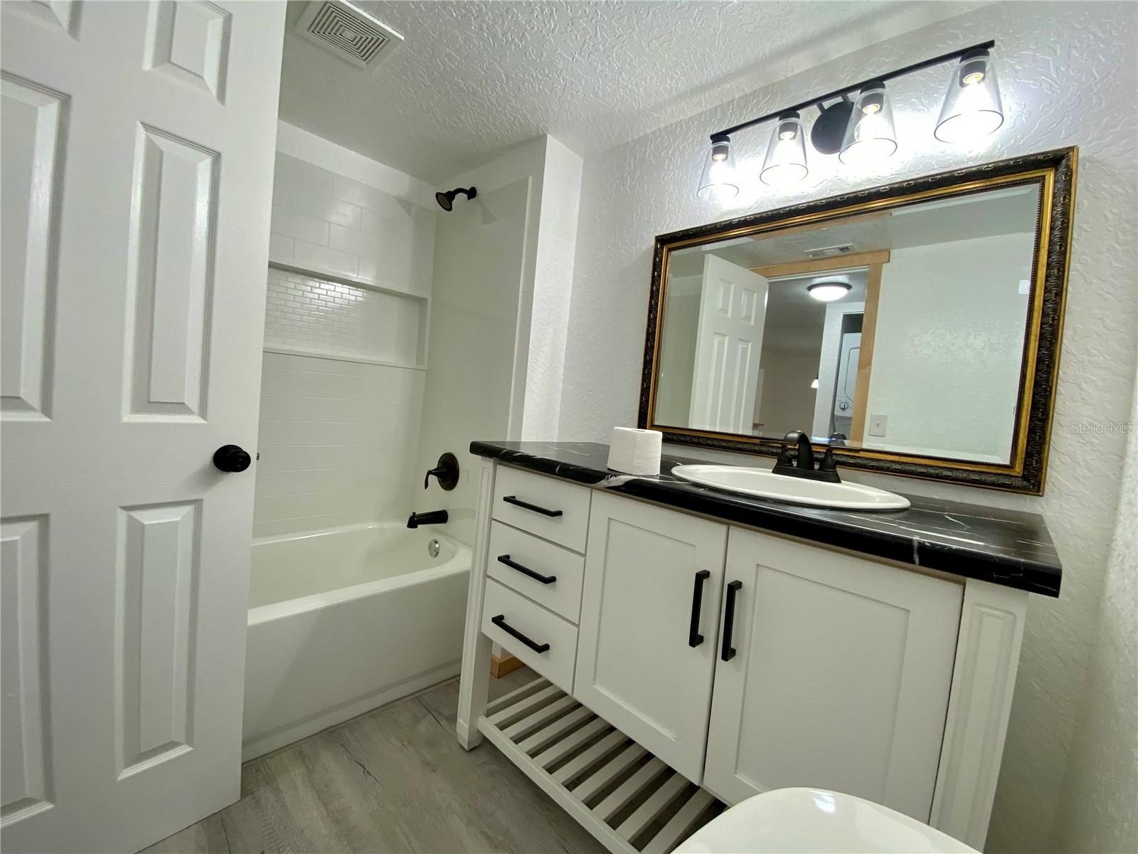 1951 TOUCAN WAY #210, SARASOTA, FL, 34232
