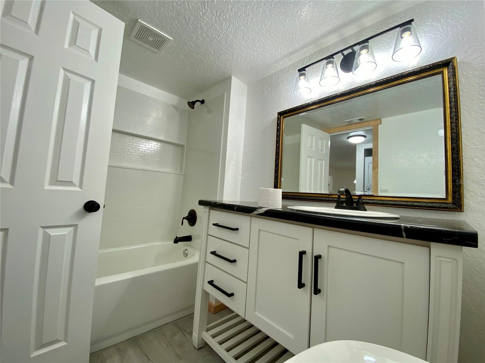 1951 TOUCAN WAY #210, SARASOTA, FL, 34232