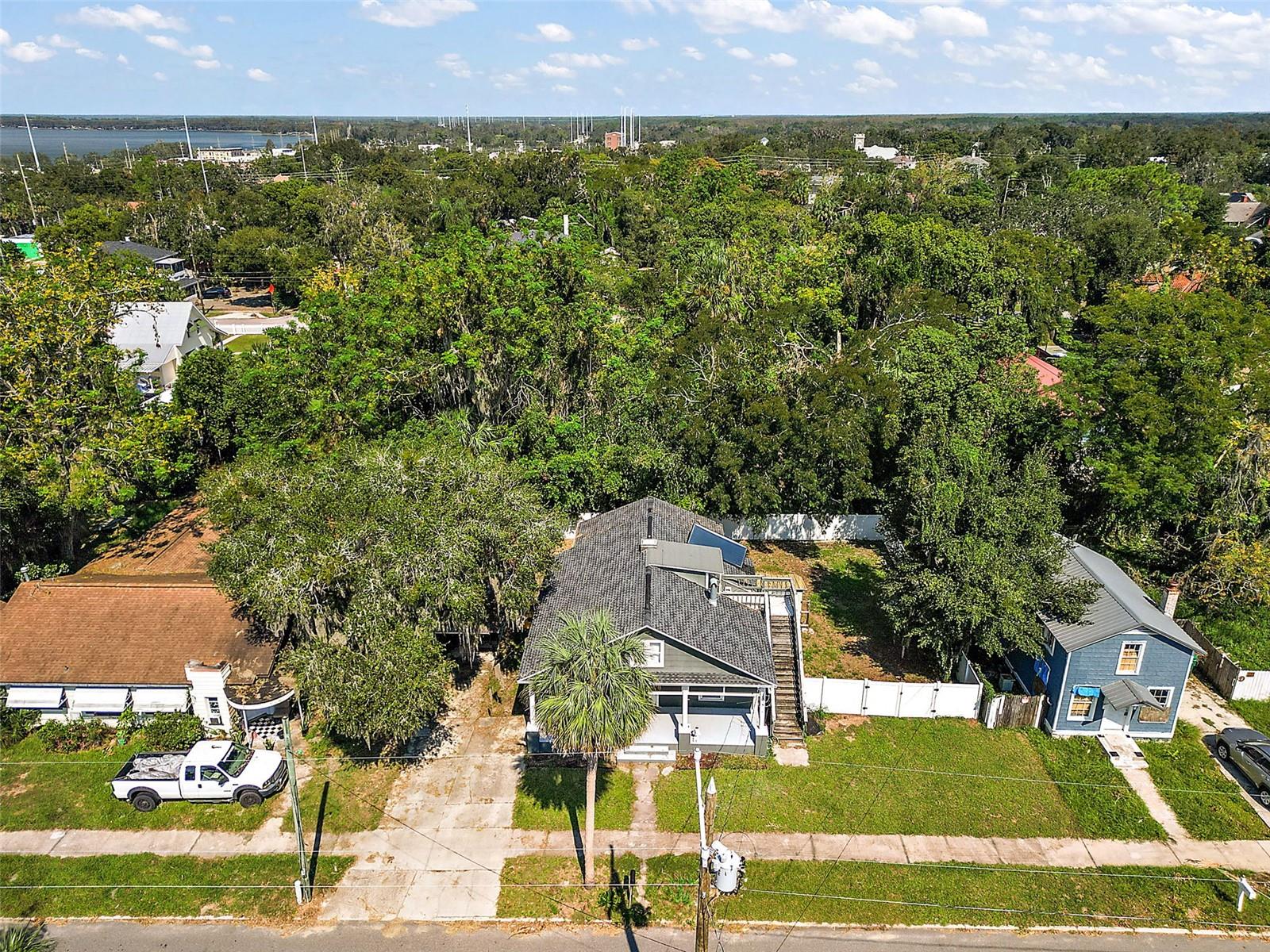 237 E WOODWARD AVE, EUSTIS, FL, 32726