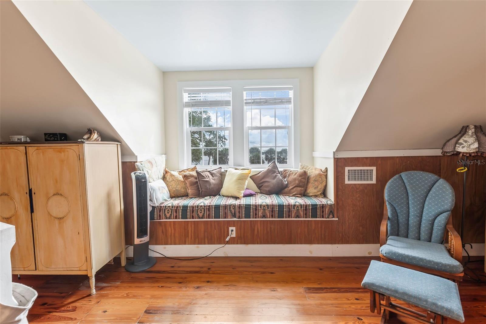 900 RIVERSIDE DR, DAYTONA BEACH, FL, 32117