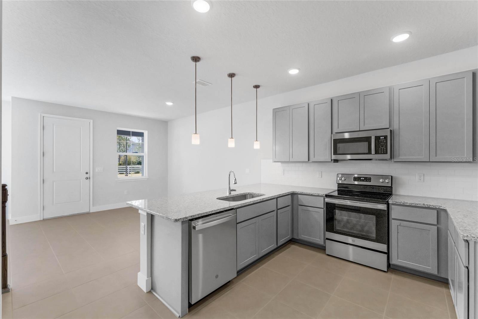 6923 FIVE OAKS DR, ST CLOUD, FL, 34773