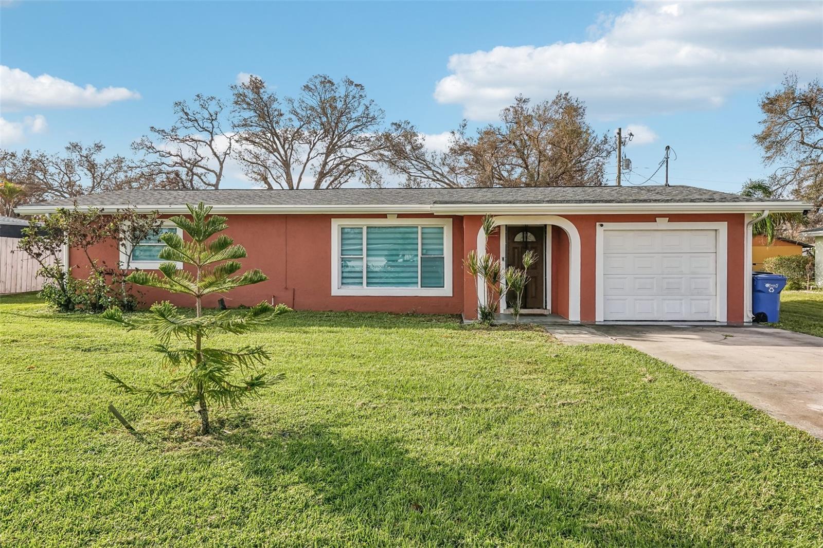 1217 CYPRESS AVE, VENICE, FL, 34285