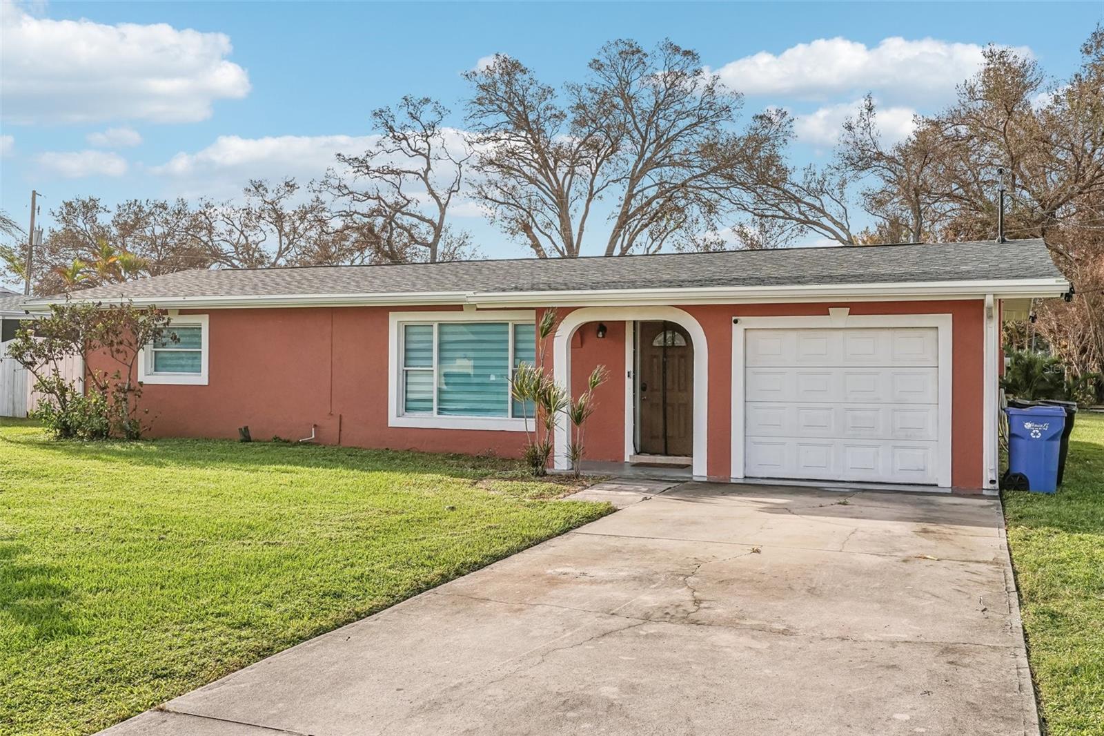 1217 CYPRESS AVE, VENICE, FL, 34285