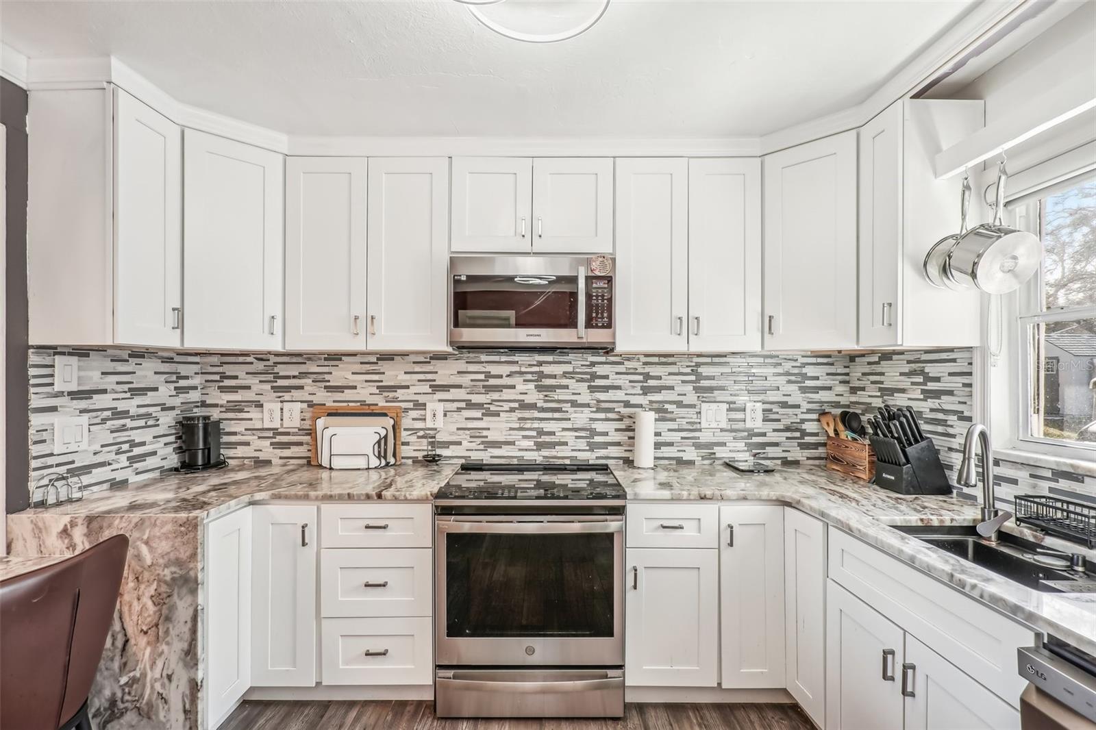 1217 CYPRESS AVE, VENICE, FL, 34285