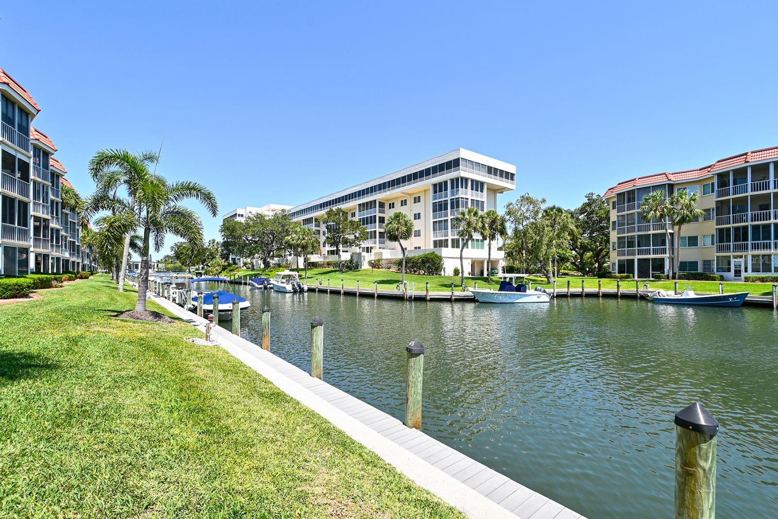 1215 S PORTOFINO DR N #308, SARASOTA, FL, 34242
