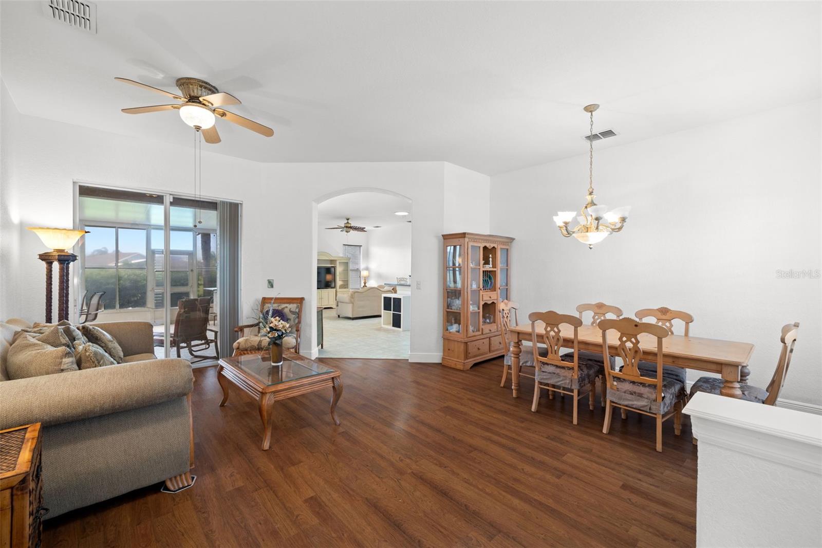 10211 CLEGHORN DR, SAN ANTONIO, FL, 33576