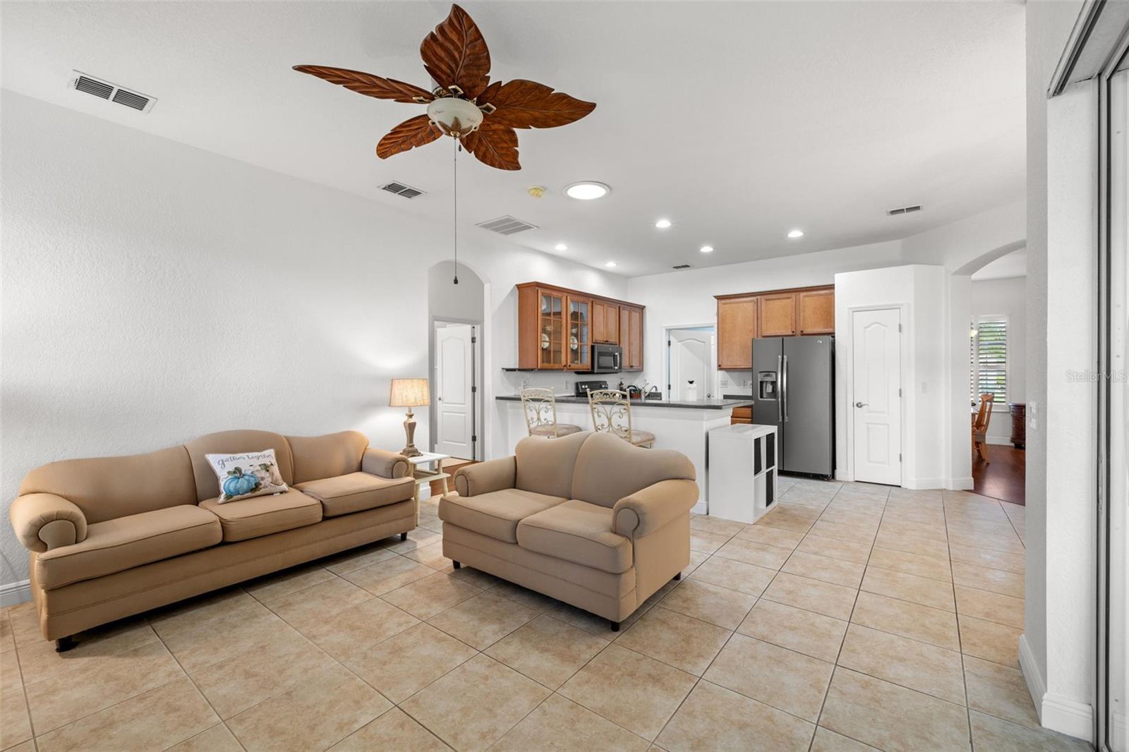 10211 CLEGHORN DR, SAN ANTONIO, FL, 33576